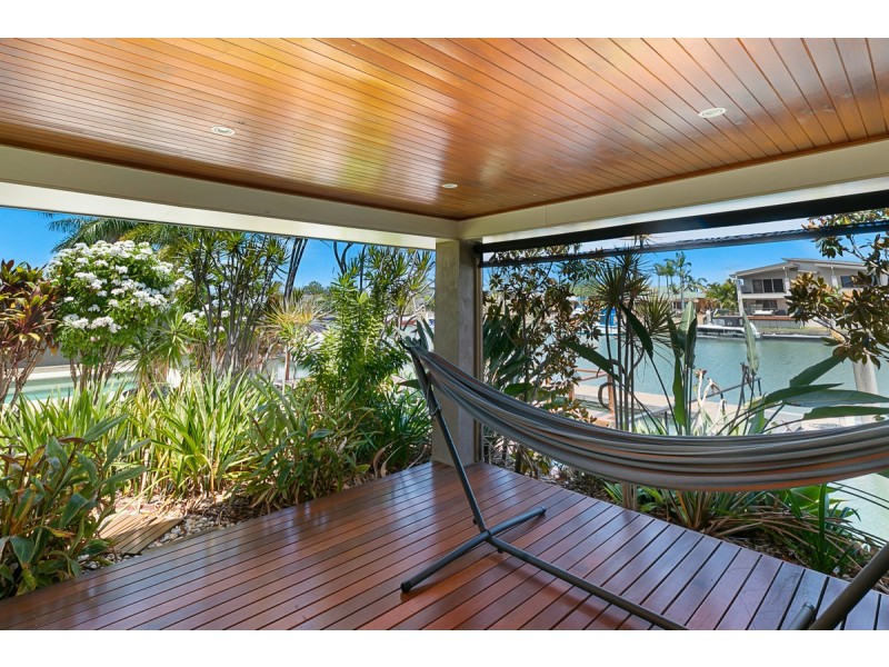 16 Sternlight Court, Raby Bay QLD 4163