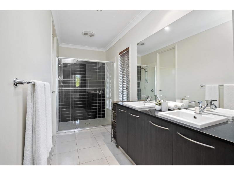 28 Bonato Road, Glass House Mountains QLD 4518