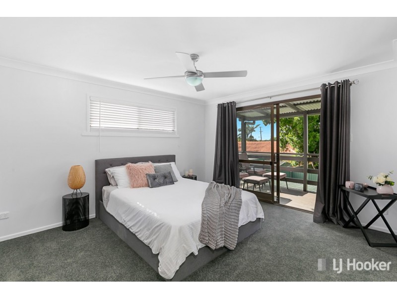 5 Robin Parade, Victoria Point QLD 4165