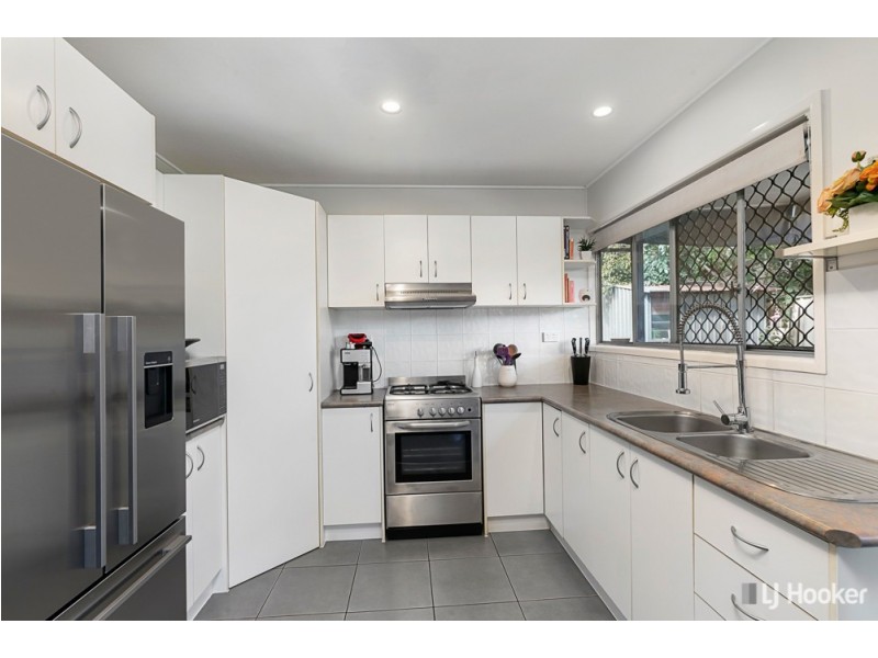 8 Banks Street, Capalaba QLD 4157