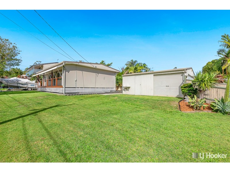 8 Banks Street, Capalaba QLD 4157