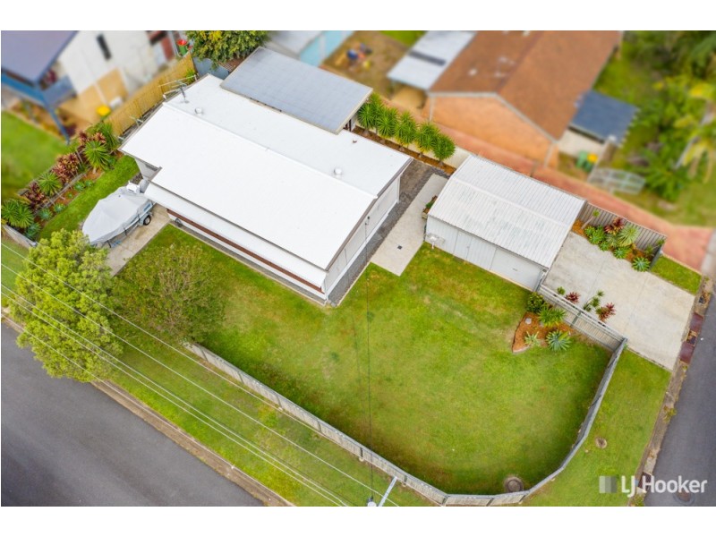 8 Banks Street, Capalaba QLD 4157