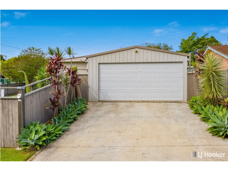 8 Banks Street, Capalaba QLD 4157