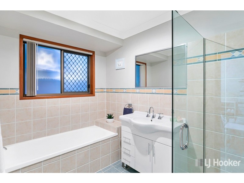 100 Island Street, Cleveland QLD 4163