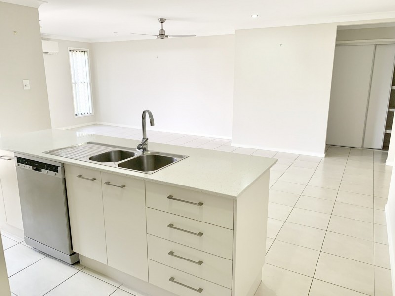 80A Carinyan Drive, Birkdale QLD 4159