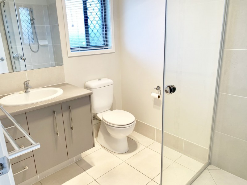 80A Carinyan Drive, Birkdale QLD 4159