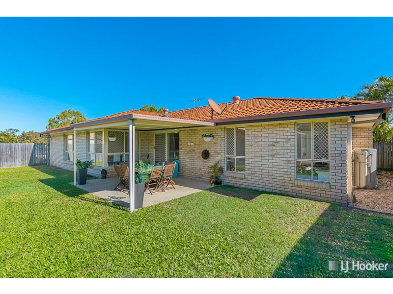 6 Sweetlip Court, Birkdale QLD 4159