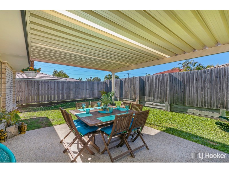 6 Sweetlip Court, Birkdale QLD 4159