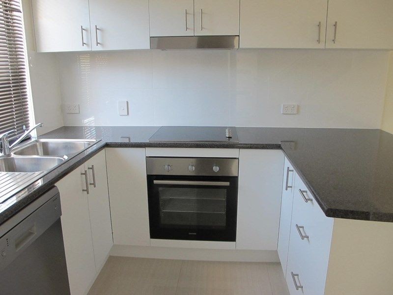 2/17 Channel Street, Cleveland QLD 4163