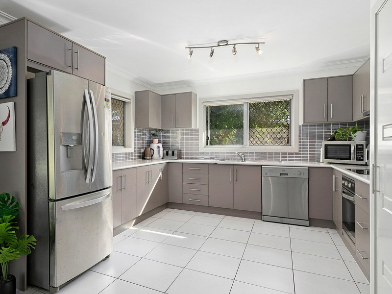 86 Fitzroy Street, Cleveland QLD 4163