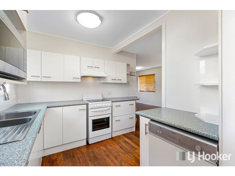 81 Cavell Street, Birkdale QLD 4159