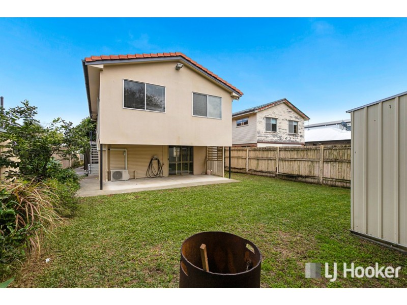 81 Cavell Street, Birkdale QLD 4159