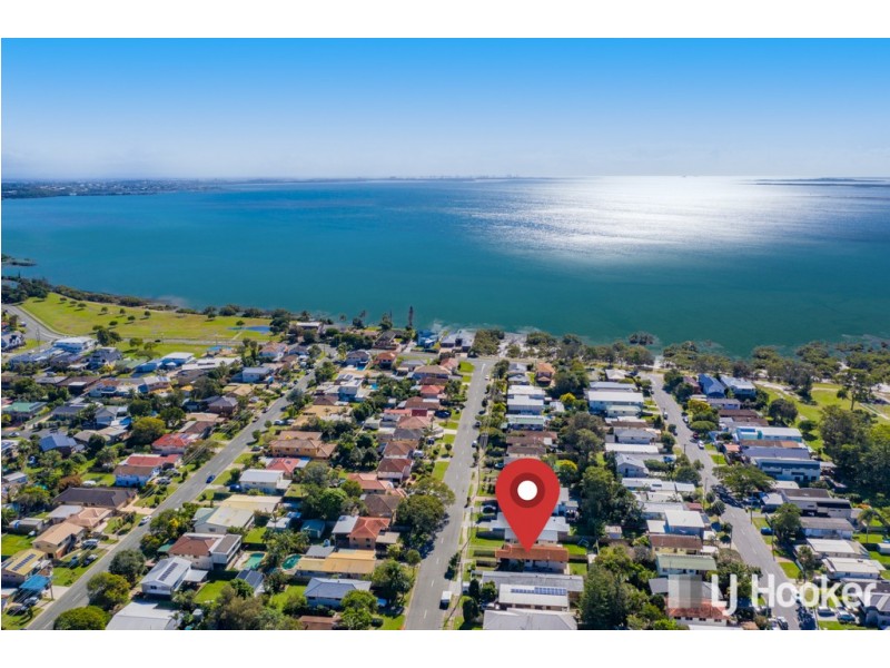 81 Cavell Street, Birkdale QLD 4159