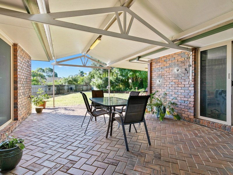 2 Horton Place, Wellington Point QLD 4160