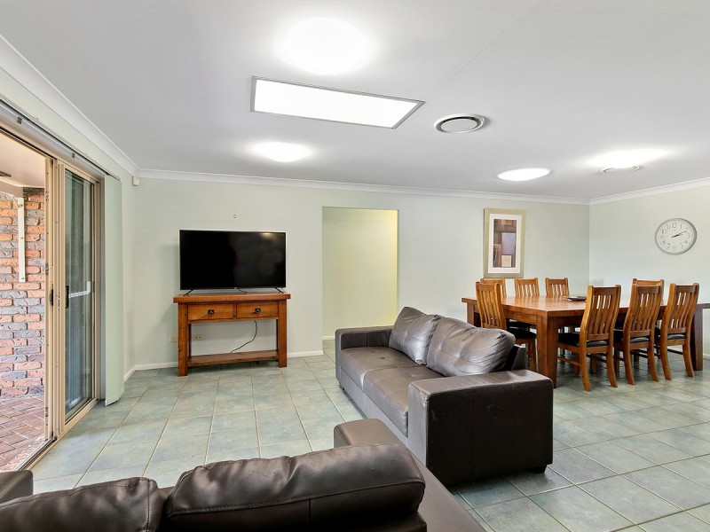 2 Horton Place, Wellington Point QLD 4160