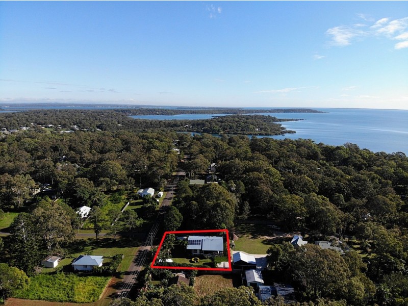 5 Halcyon Street, Lamb Island QLD 4184