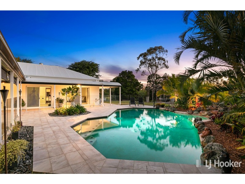 5 Catherine Street, Birkdale QLD 4159