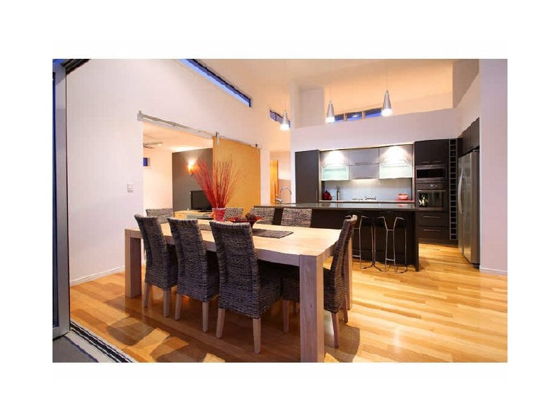 84 Beachcrest Road, Wellington Point QLD 4160