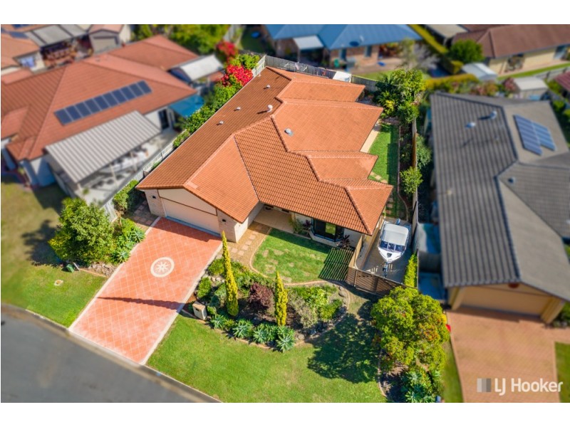 3 Potts Place, Redland Bay QLD 4165
