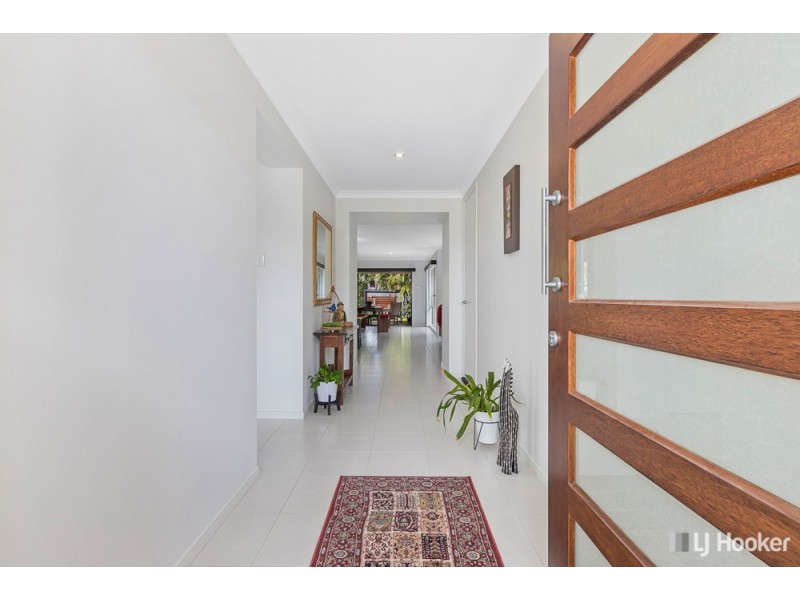 38 Parkgrove Street, Birkdale QLD 4159