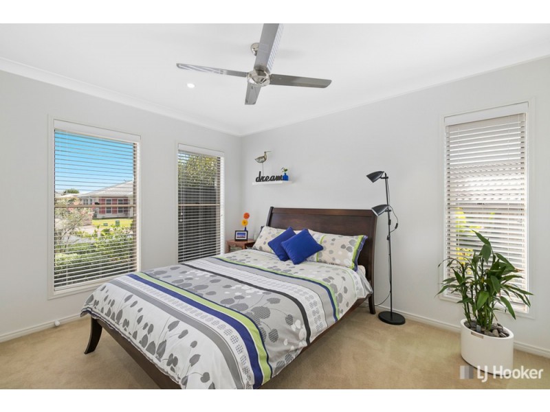 38 Parkgrove Street, Birkdale QLD 4159