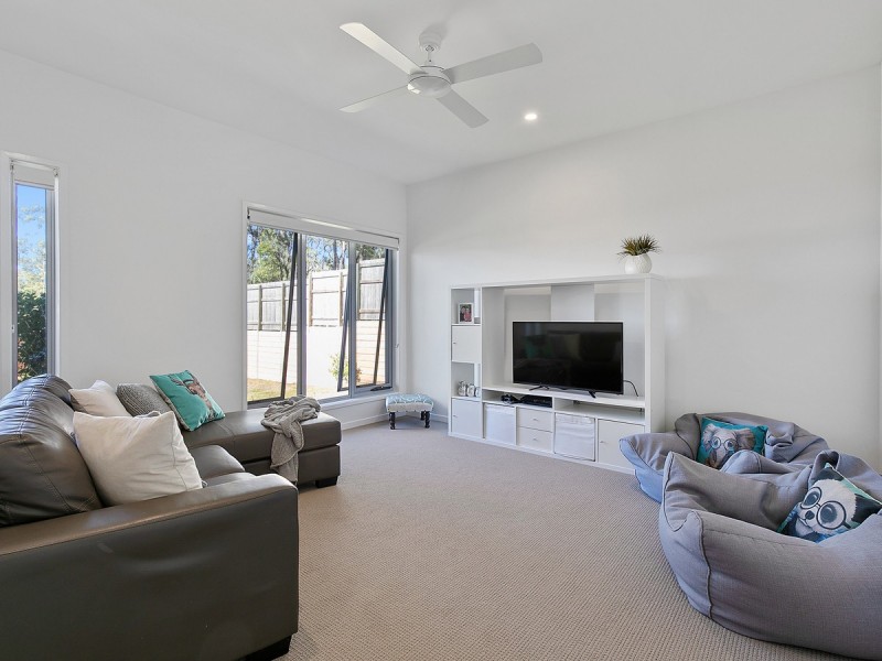 48 Golden Wattle Avenue, Mount Cotton QLD 4165