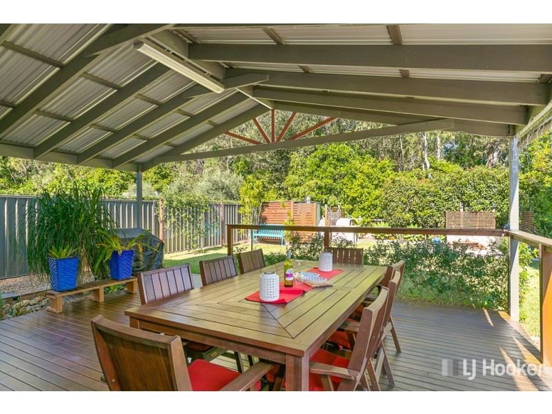 8 Roy Street, Thorneside QLD 4158