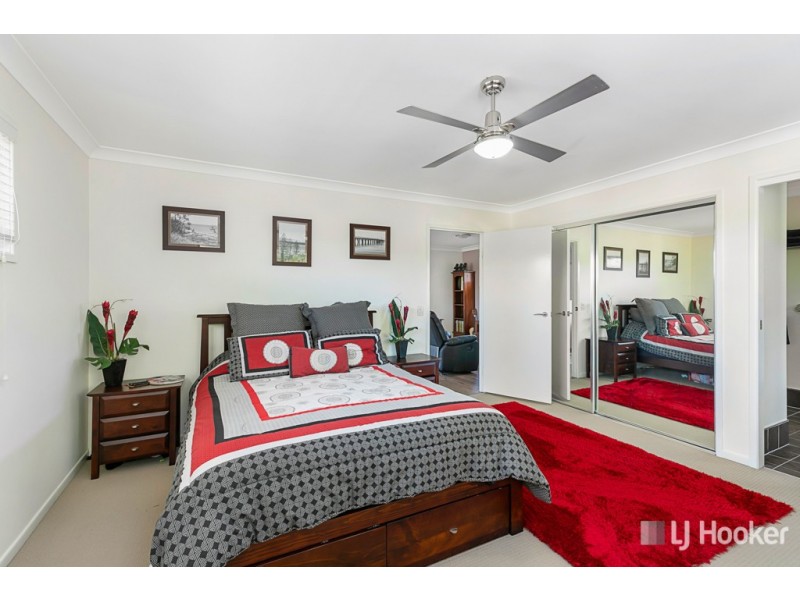 8 Roy Street, Thorneside QLD 4158