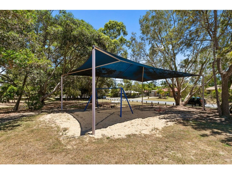 2 Gardenia Drive, Birkdale QLD 4159