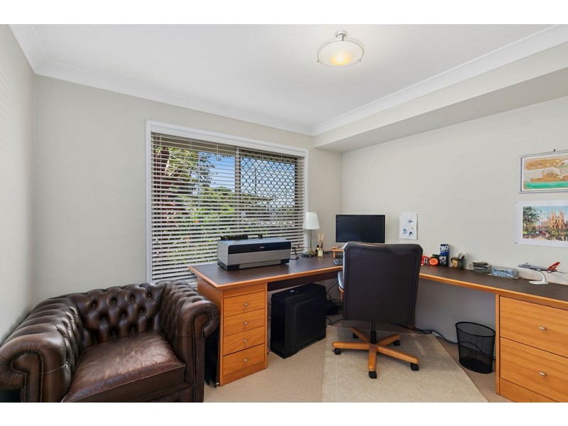 2 Gardenia Drive, Birkdale QLD 4159