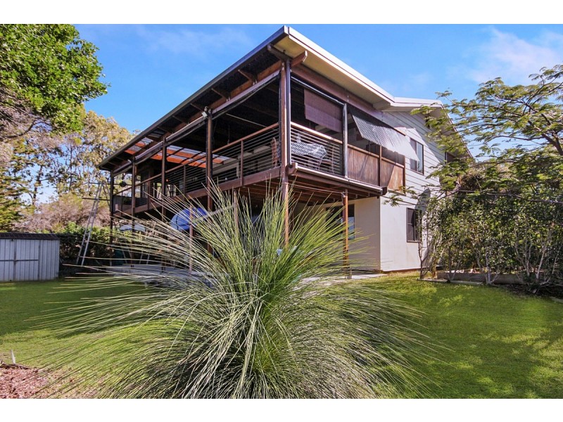 16 Browning Street, Russell Island QLD 4184