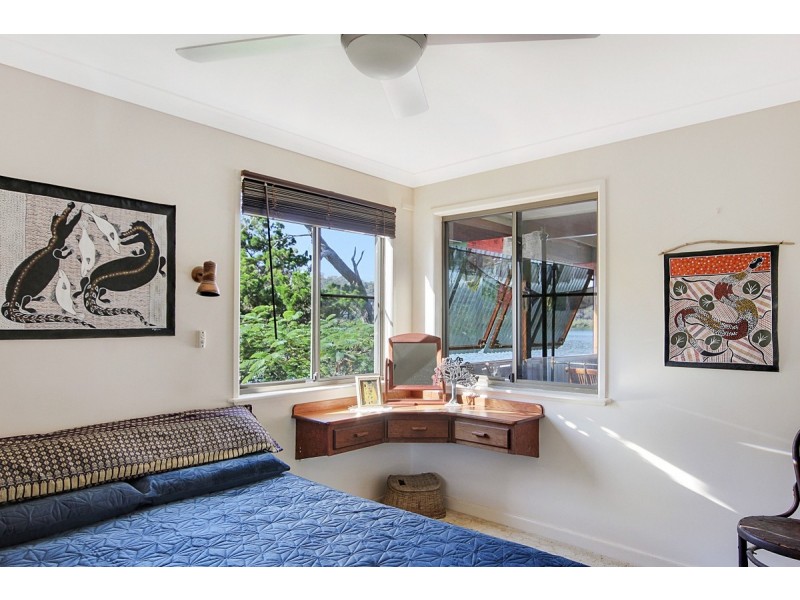 16 Browning Street, Russell Island QLD 4184