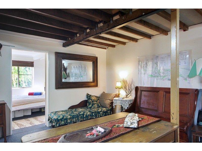 16 Browning Street, Russell Island QLD 4184