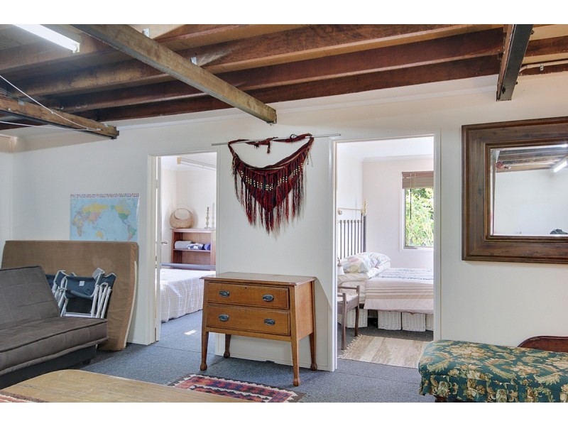 16 Browning Street, Russell Island QLD 4184