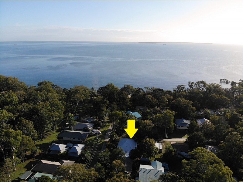 1 Ooyan Street, Coochiemudlo Island QLD 4184