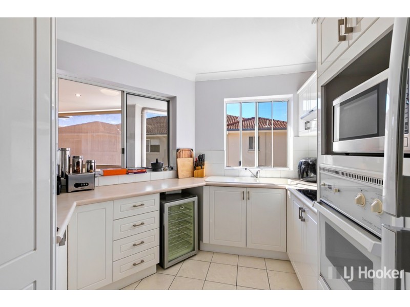 10/18 Augustus Street, Toowong QLD 4066