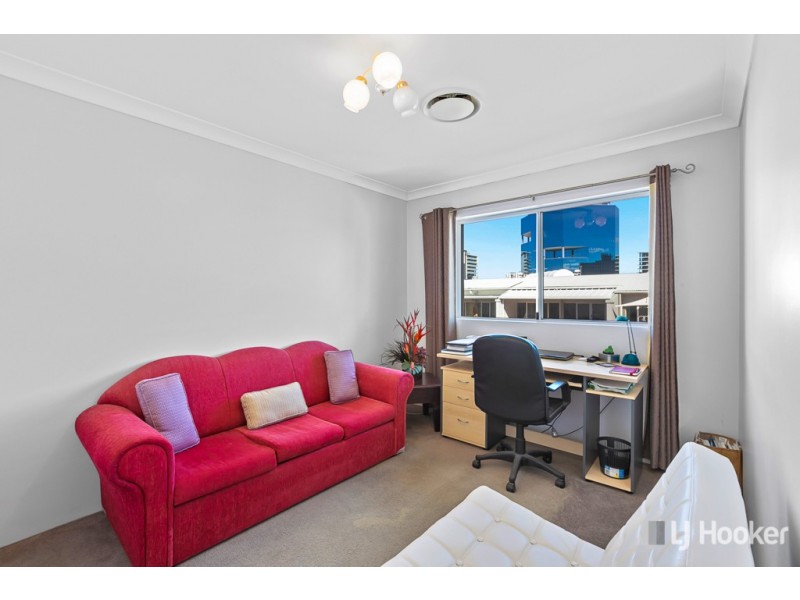 10/18 Augustus Street, Toowong QLD 4066