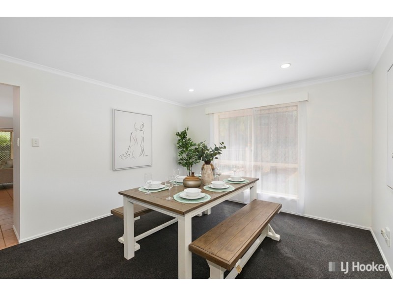 20 Cliftonville Place, Redland Bay QLD 4165