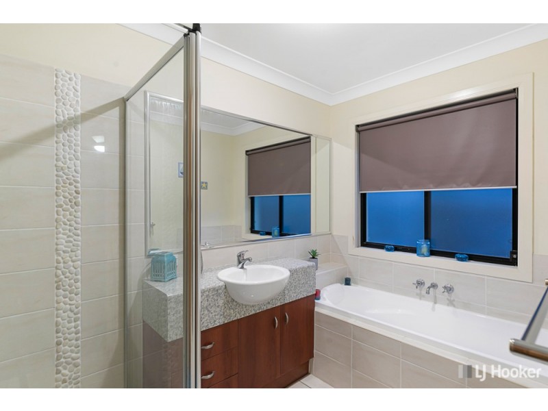 26 Tudar Place, Thornlands QLD 4164
