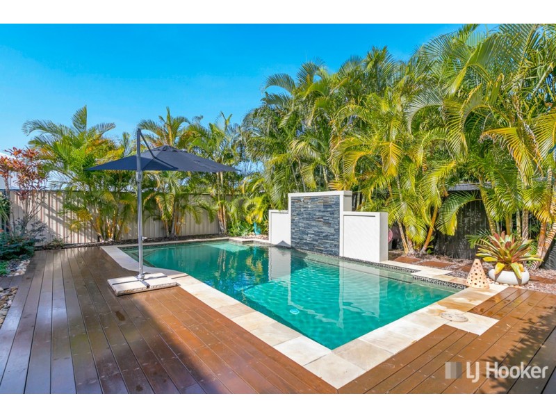 4 Oak Street, Ormiston QLD 4160