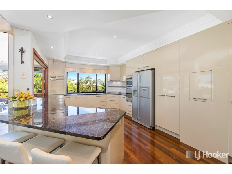 4 Oak Street, Ormiston QLD 4160
