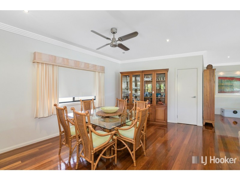 4 Oak Street, Ormiston QLD 4160
