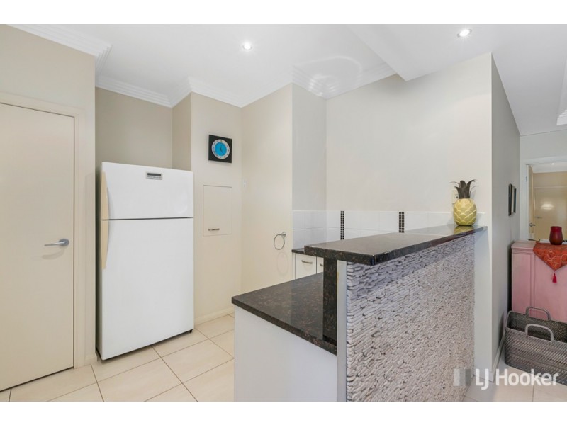 4 Oak Street, Ormiston QLD 4160