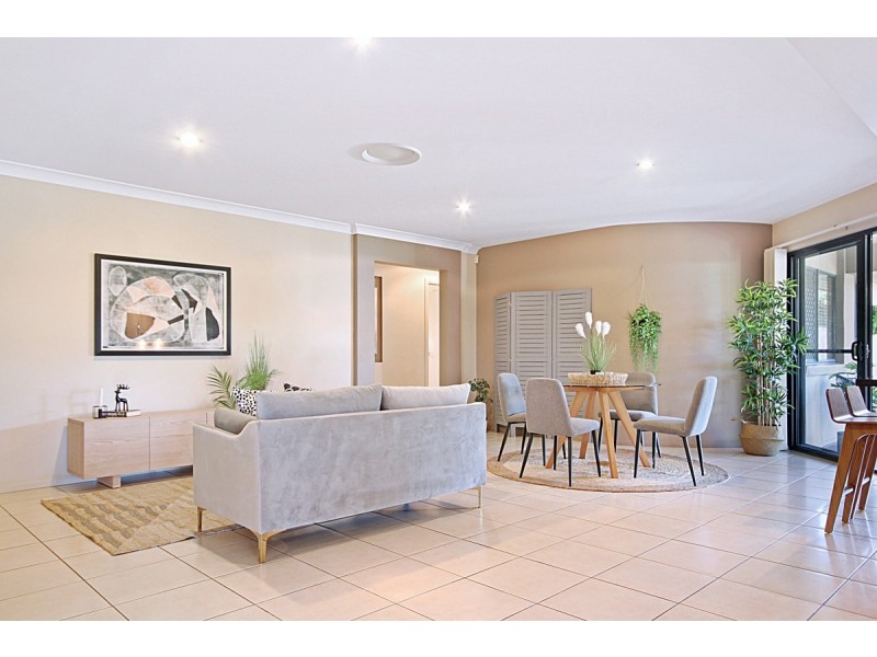 25 Cole Street, Redland Bay QLD 4165