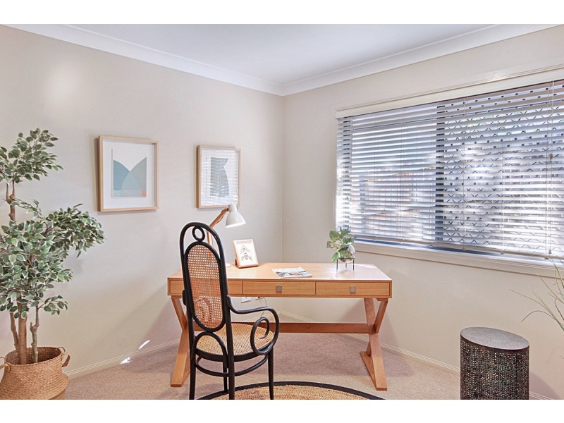 25 Cole Street, Redland Bay QLD 4165