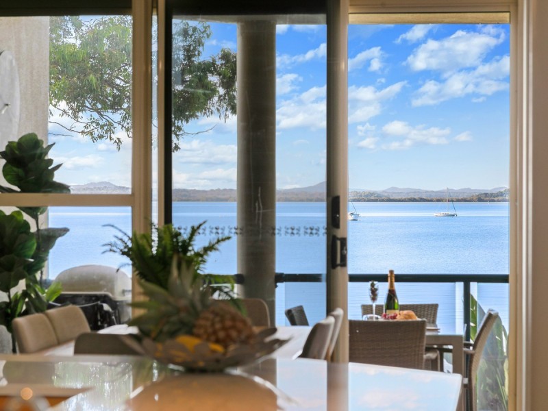 2/39 Colburn Avenue, Victoria Point QLD 4165