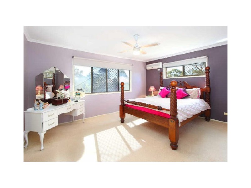 5 Curtis Court, Cleveland QLD 4163