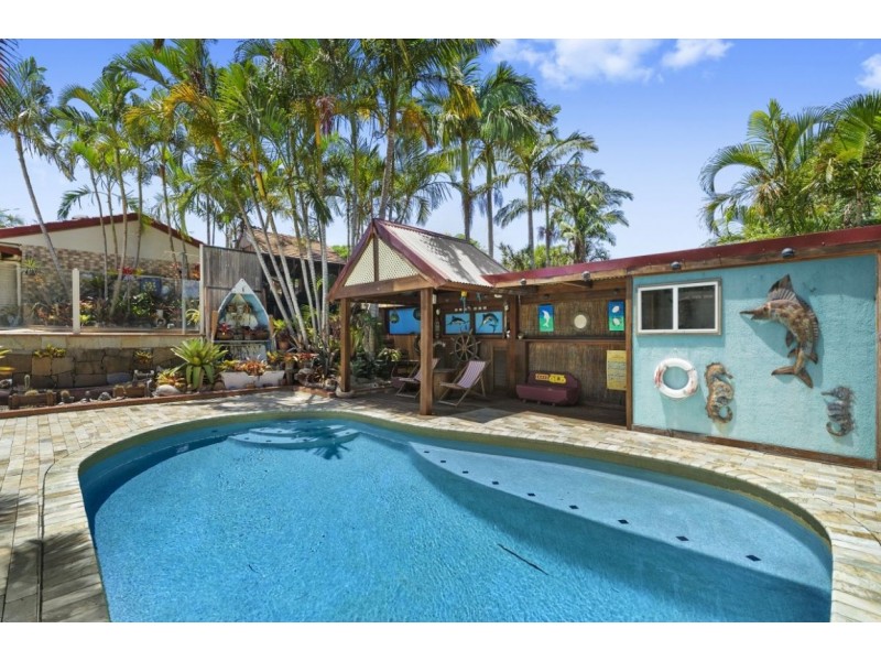 9 Westburn Court, Redland Bay QLD 4165