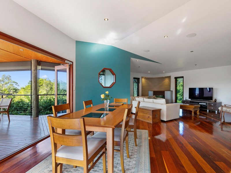 126-130 Ziegenfusz Road, Thornlands QLD 4164