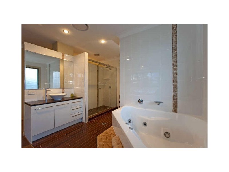 1 Macleay Place, Thornlands QLD 4164